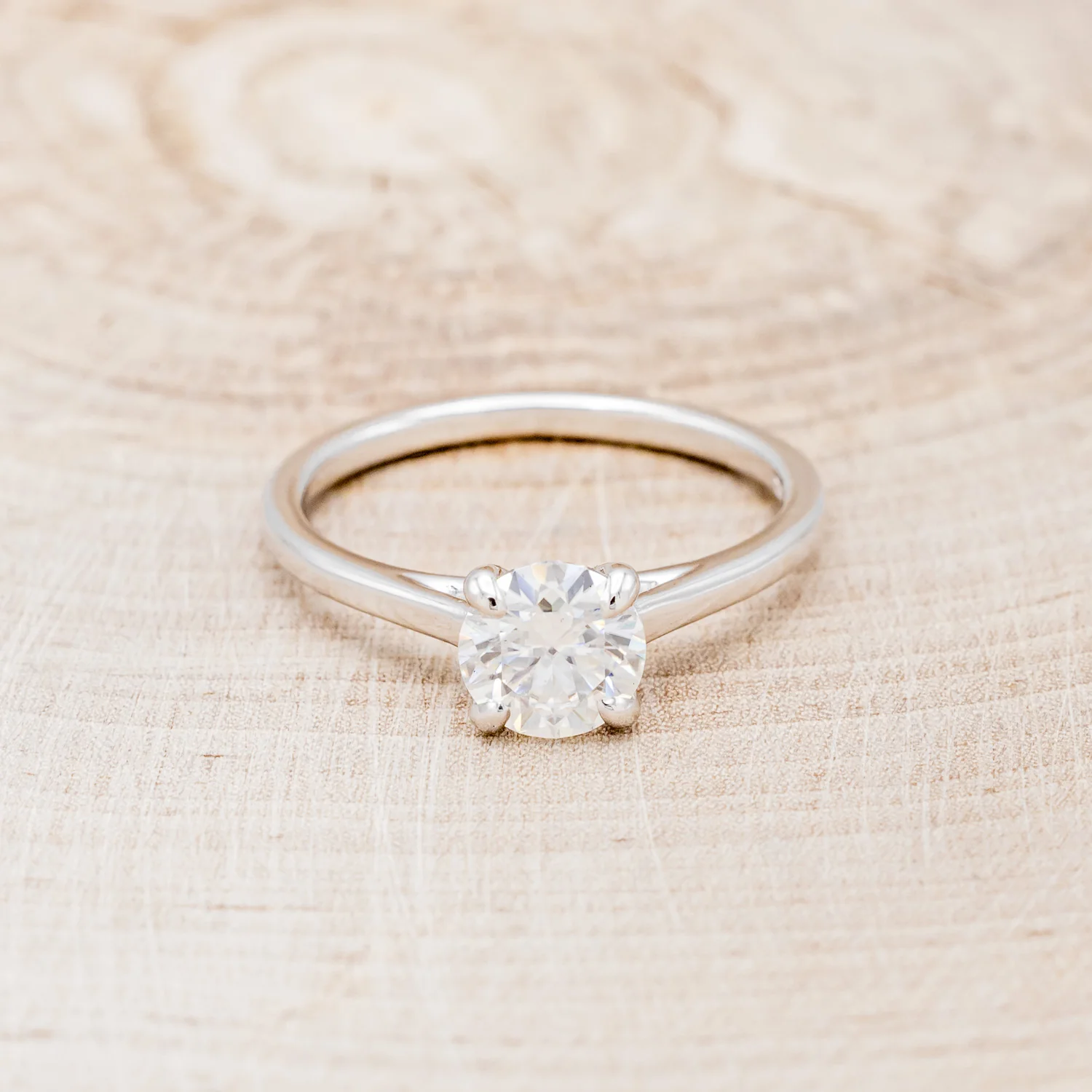 4 PRONG ROUND CUT MOISSANITE SOLITAIRE ENGAGEMENT RING - Image 11