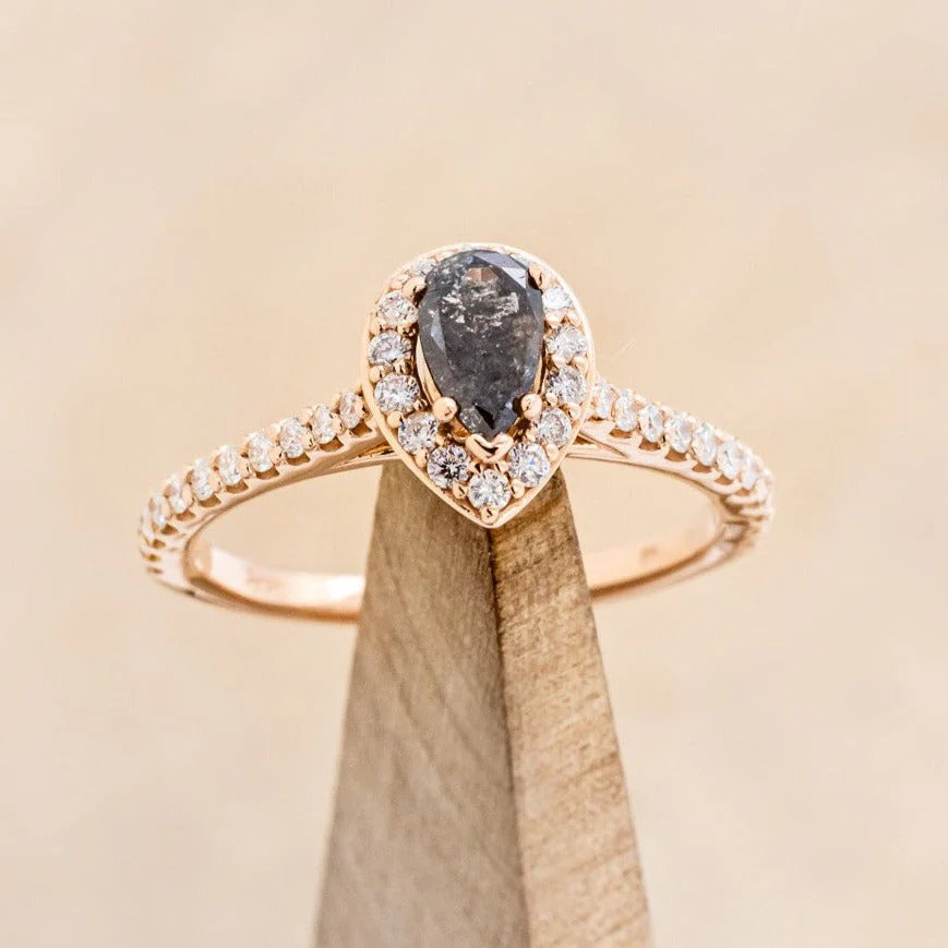 "AGNES" - ENGAGEMENT RING WITH DIAMOND HALO & ACCENTS - Image 6