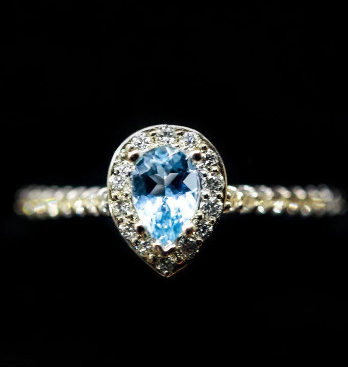 "AGNES" - ENGAGEMENT RING WITH DIAMOND HALO & ACCENTS - Image 8