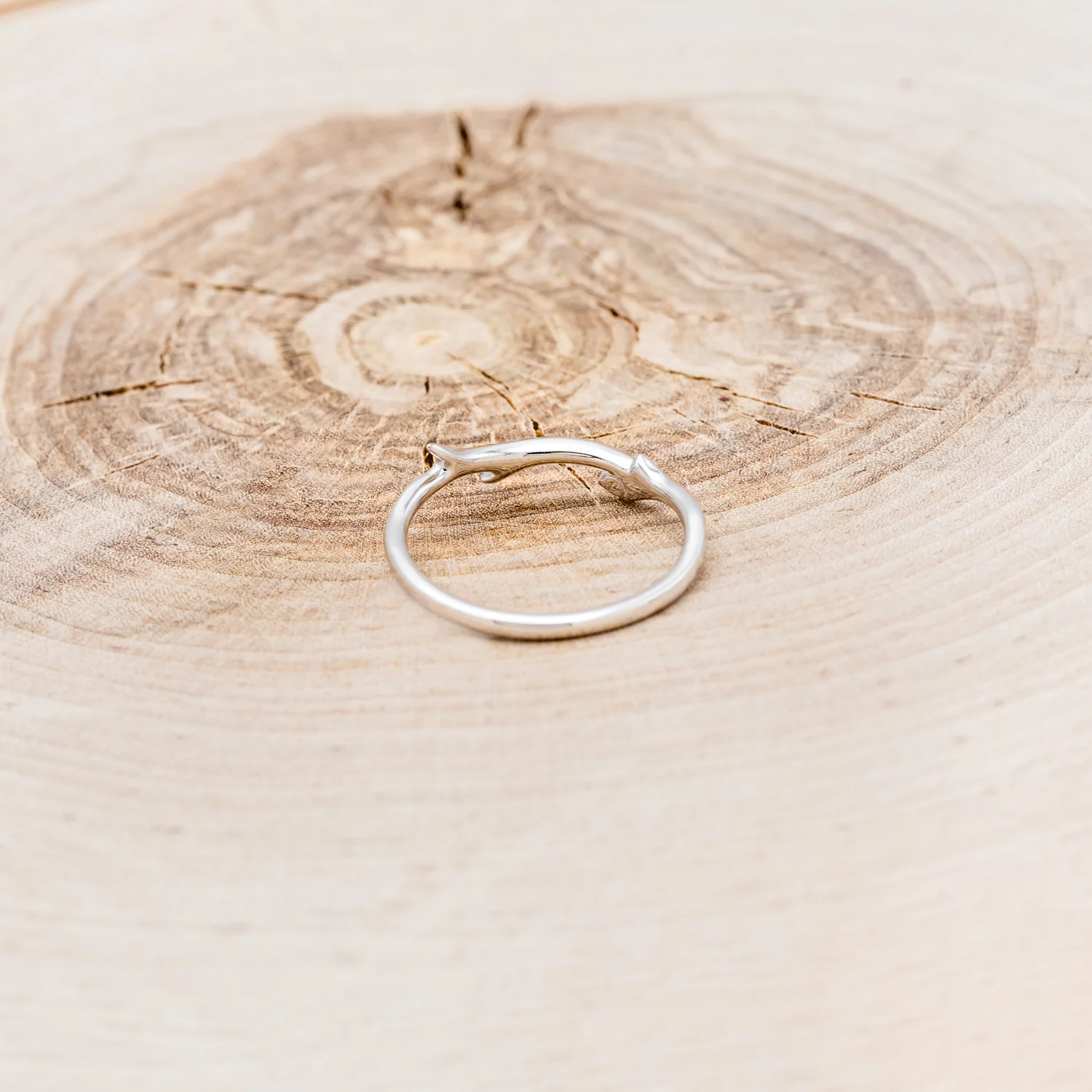 "ARTEMIS" STACKER - 14K GOLD ANTLER-STYLE STACKING BAND WITH A SINGLE DIAMOND ACCENT - Image 17