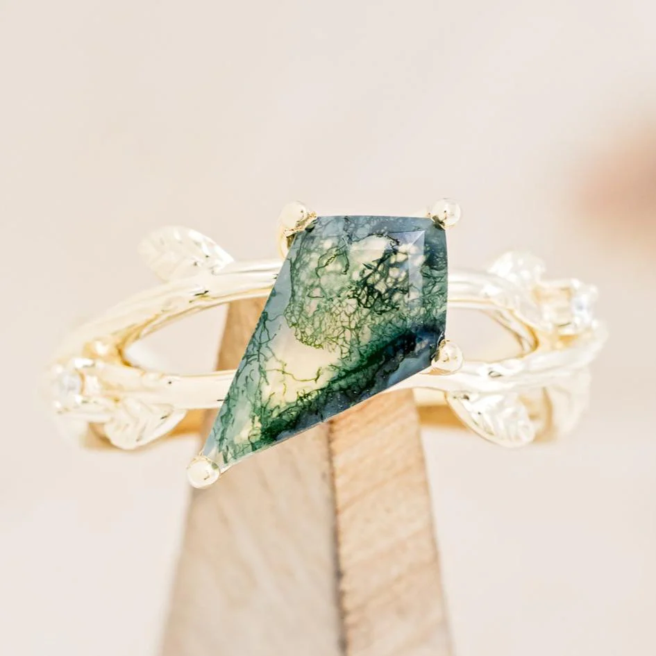 "ARTEMIS ON THE VINE" DIAGONAL - KITE CUT MOSS AGATE ENGAGEMENT RING WITH DIAMOND ACCENTS & A BRANCH-STYLE BAND - Image 9