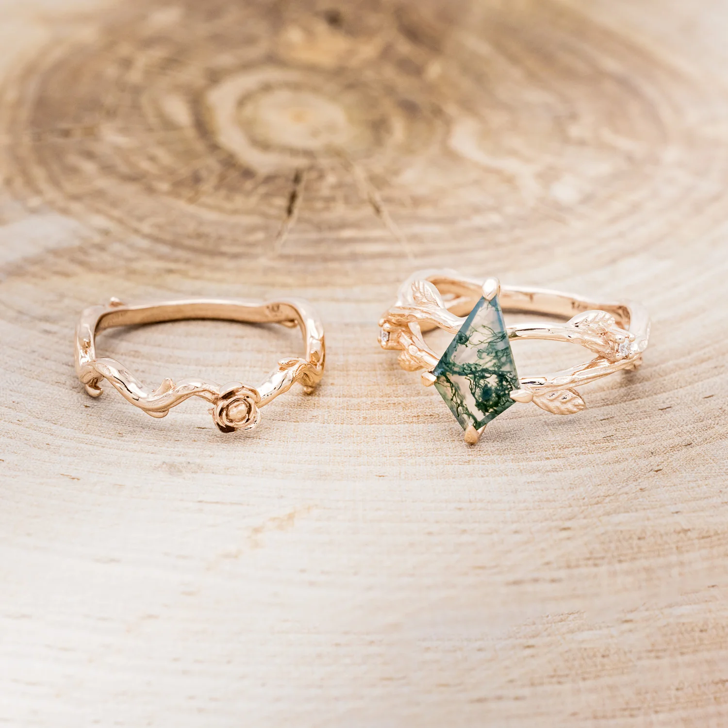"ARTEMIS ON THE VINE" - KITE CUT MOSS AGATE ENGAGEMENT RING WITH DIAMOND ACCENTS & "BRIAR" BRANCH-STYLE TRACER - Image 8