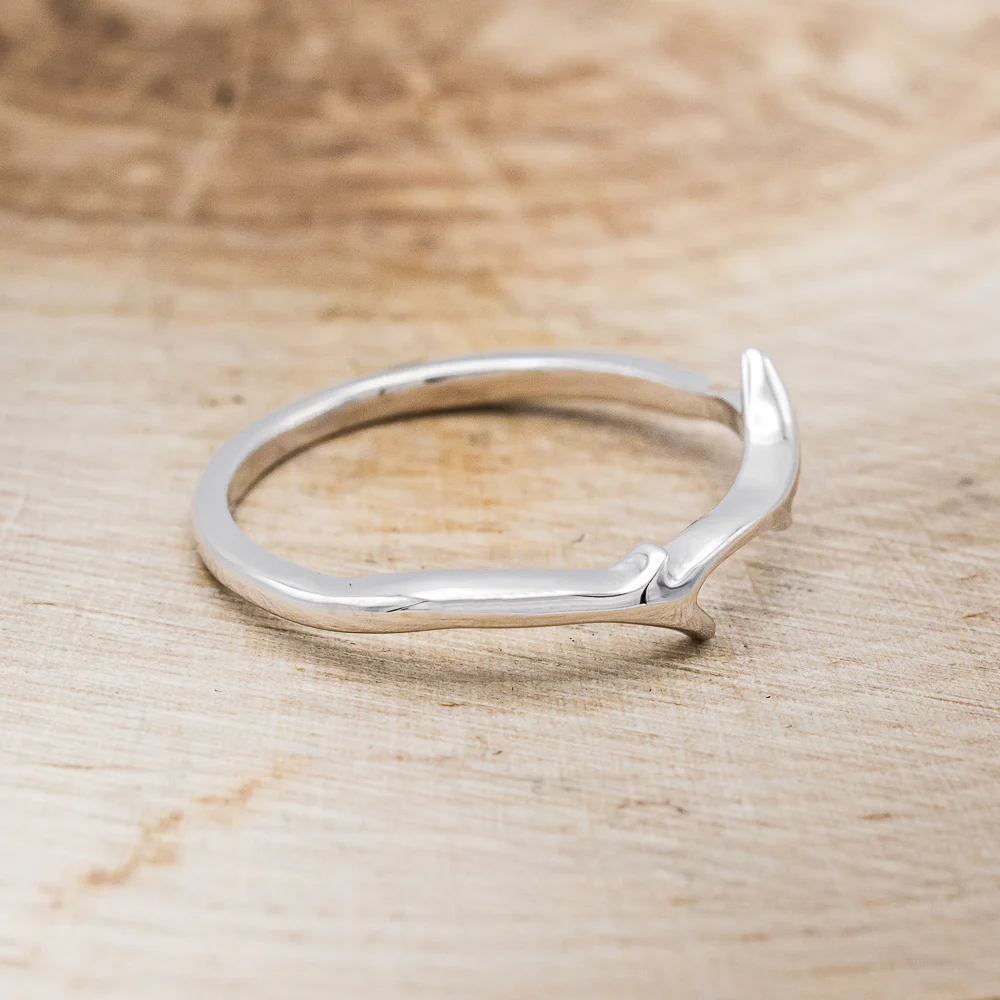 "ARTEMIS" STACKER - 14K GOLD ANTLER-STYLE STACKING BAND - Image 15