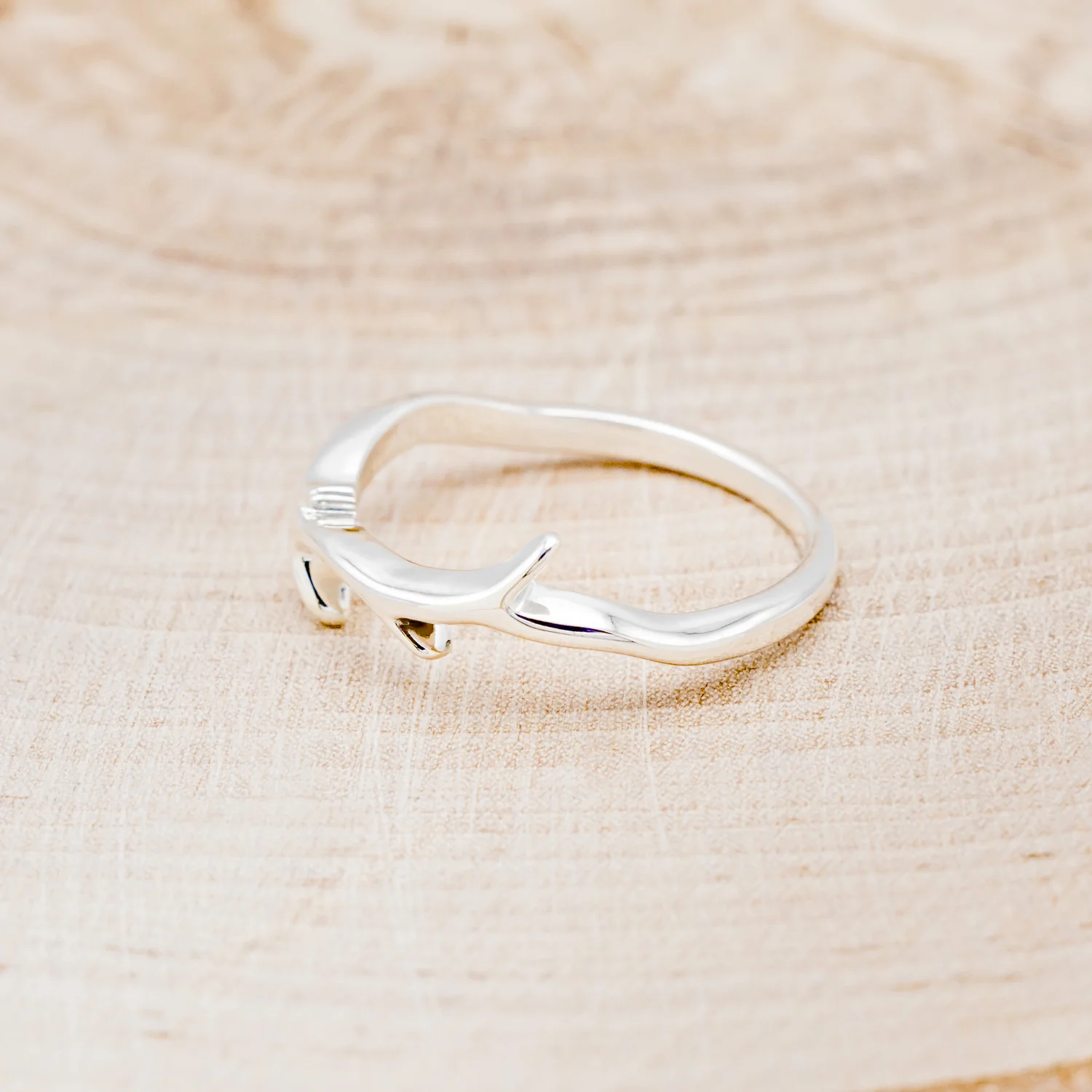 "ARTEMIS" STACKER - 14K GOLD ANTLER-STYLE STACKING BAND - Image 21