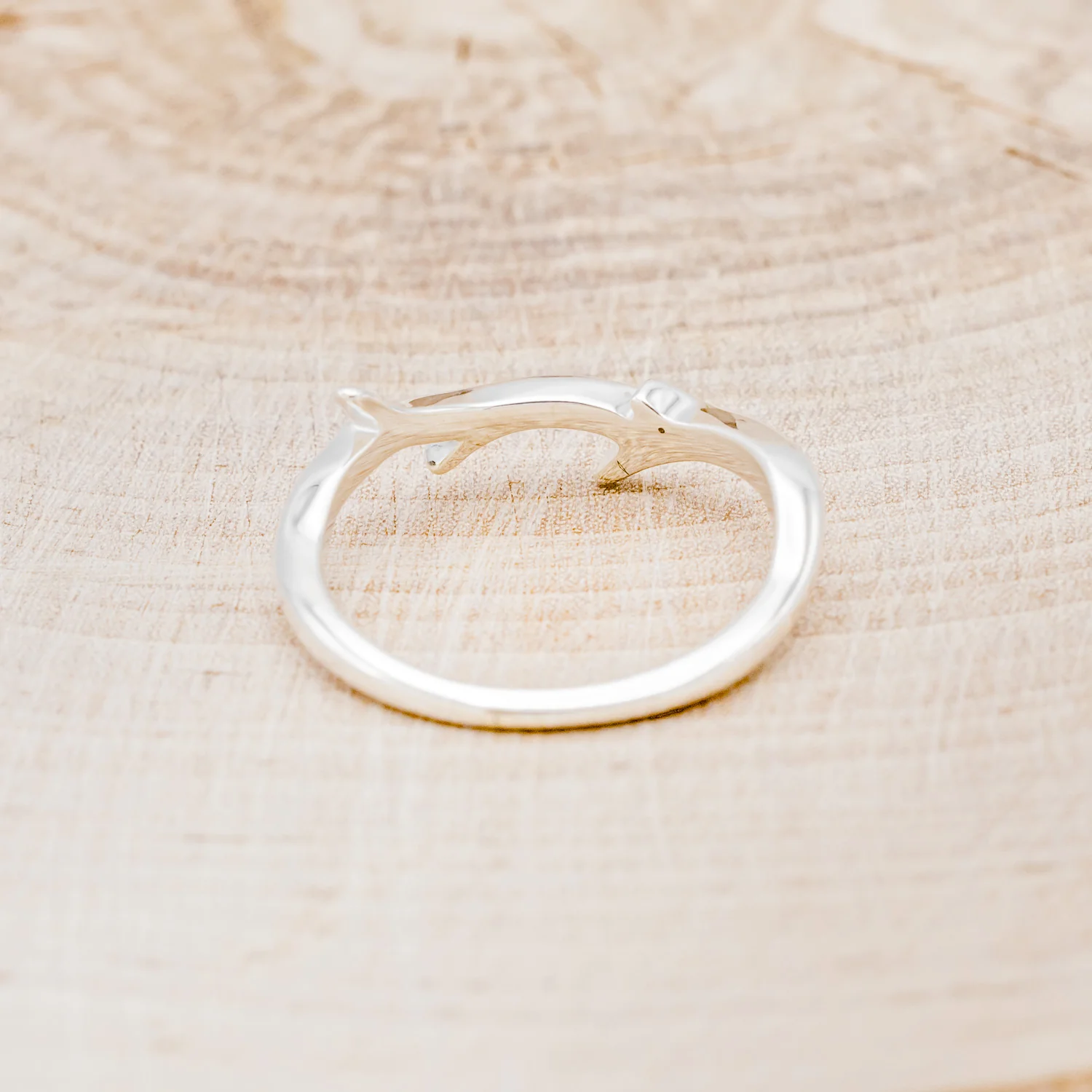 "ARTEMIS" STACKER - 14K GOLD ANTLER-STYLE STACKING BAND - Image 22