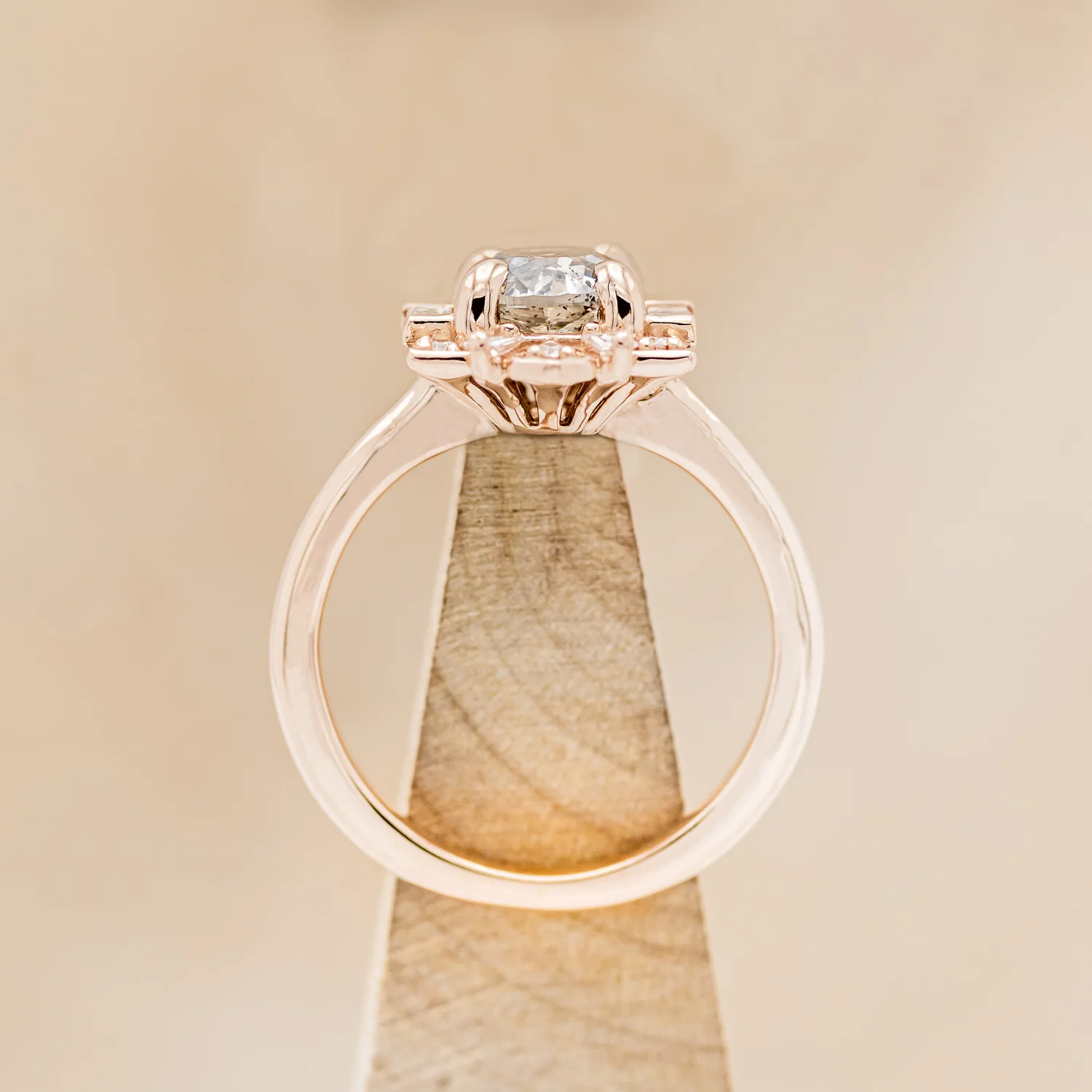 "CLEOPATRA" - ROUND CUT SALT & PEPPER DIAMOND ENGAGEMENT RING WITH DIAMOND TRACER - Image 9