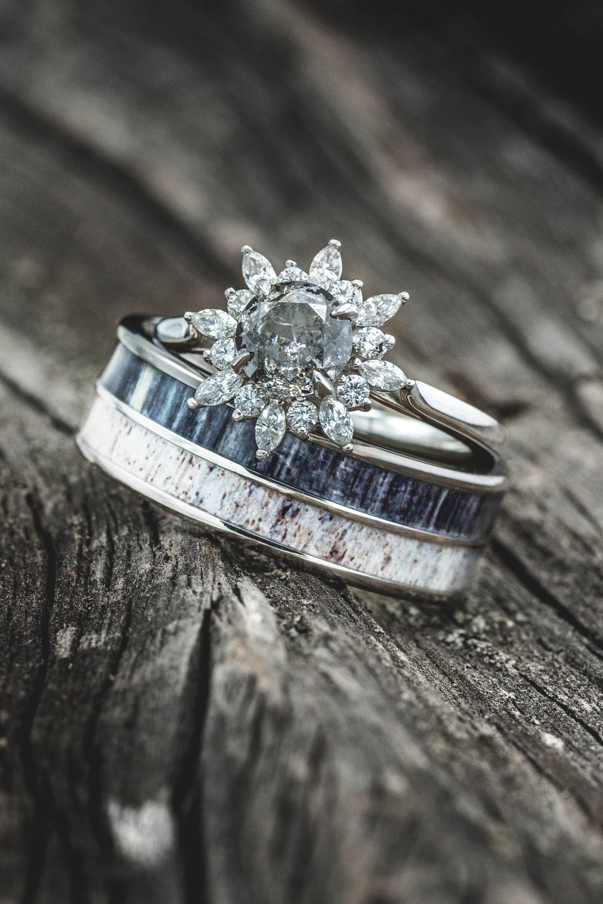 "DYAD" - GREY BIRCH WOOD & ANTLER WEDDING BAND - Image 19