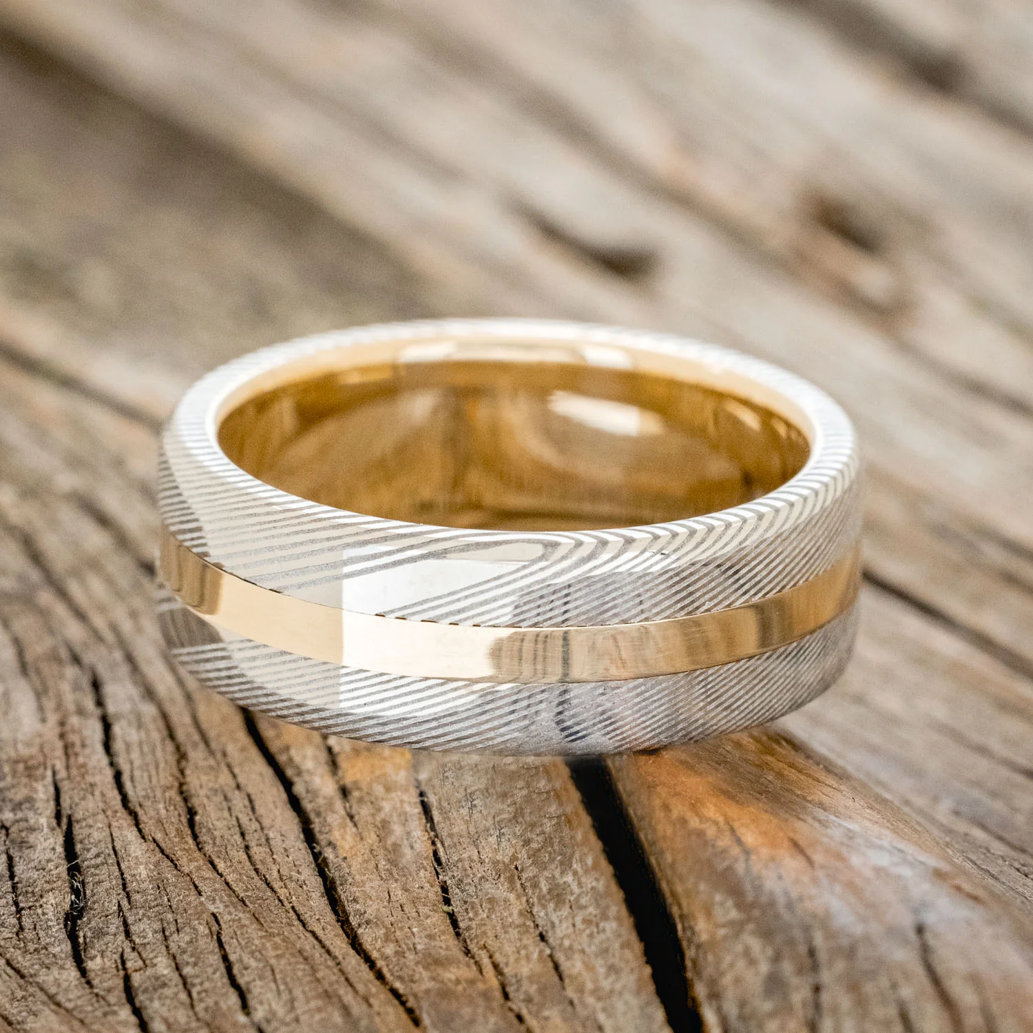 "NIRVANA" - ETCHED DAMASCUS STEEL & 14K GOLD INLAY WEDDING BAND - Image 4