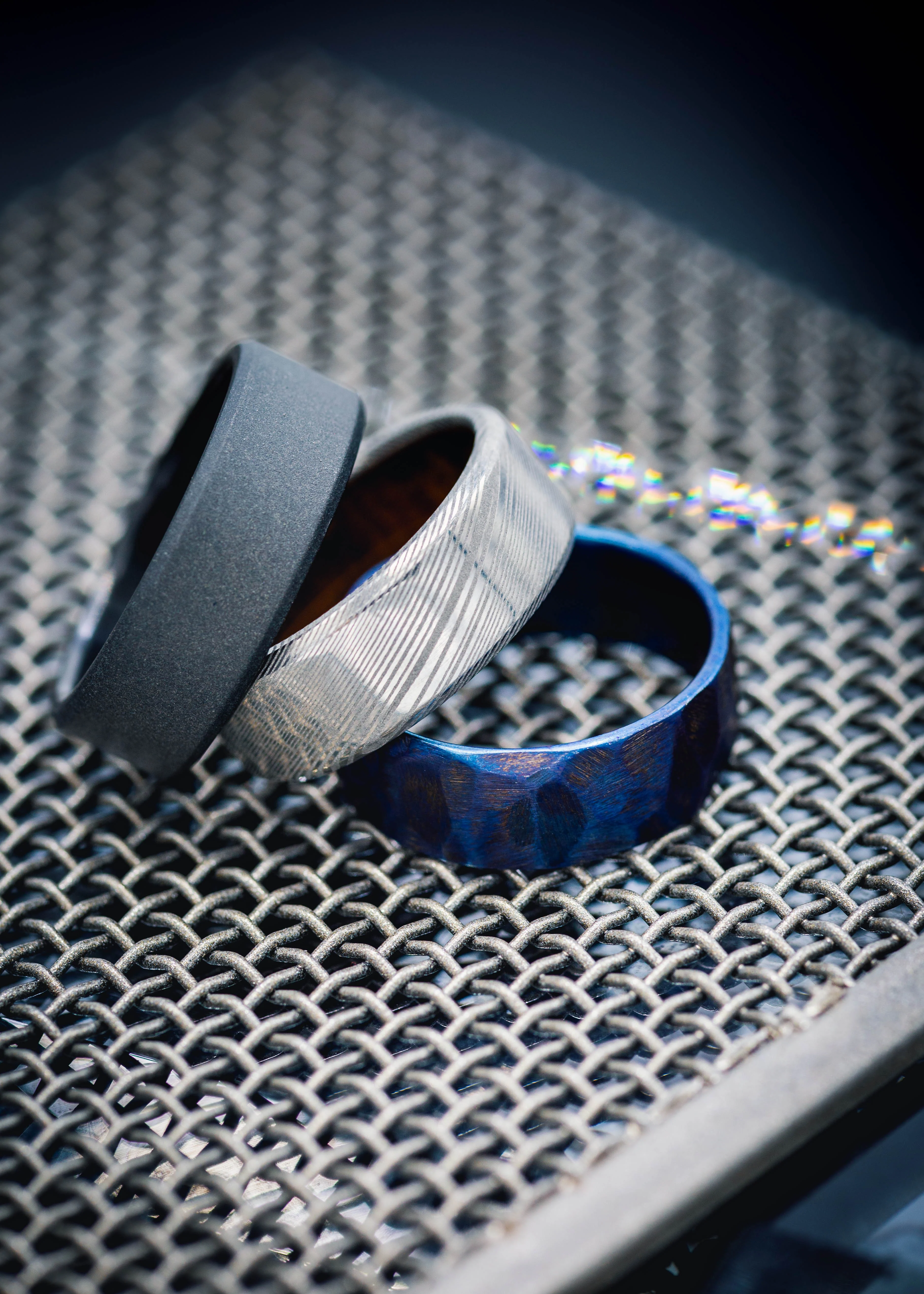 FIRE-TREATED & SEASCAPED TITANIUM RING - Image 5