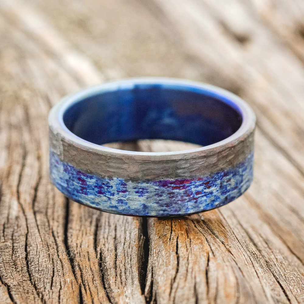 FIRE-TREATED TITANIUM WEDDING RING WITH BLACK ZIRCONIUM OVERLAY & HAMMERED FINISH - Image 6