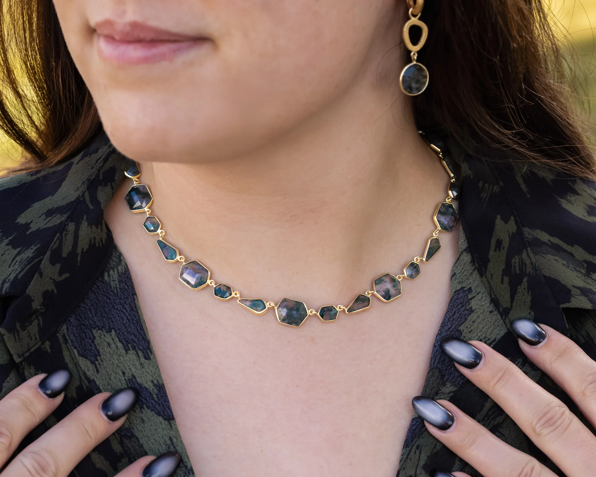 GEO COLLECTION - GEOMETRIC MOSS AGATE NECKLACE IN 18K GOLD VERMEIL - BY JORGE REVILLA - Image 7