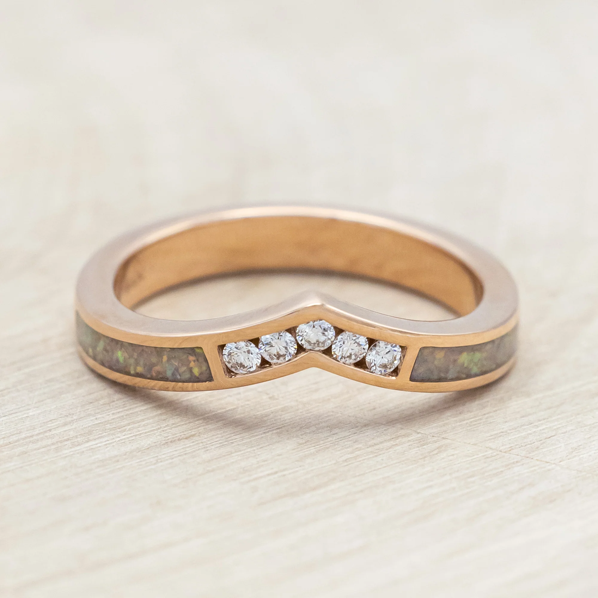 "KIDA" - V-SHAPED STACKING BAND WITH DIAMONDS & TWO INLAYS - Image 12