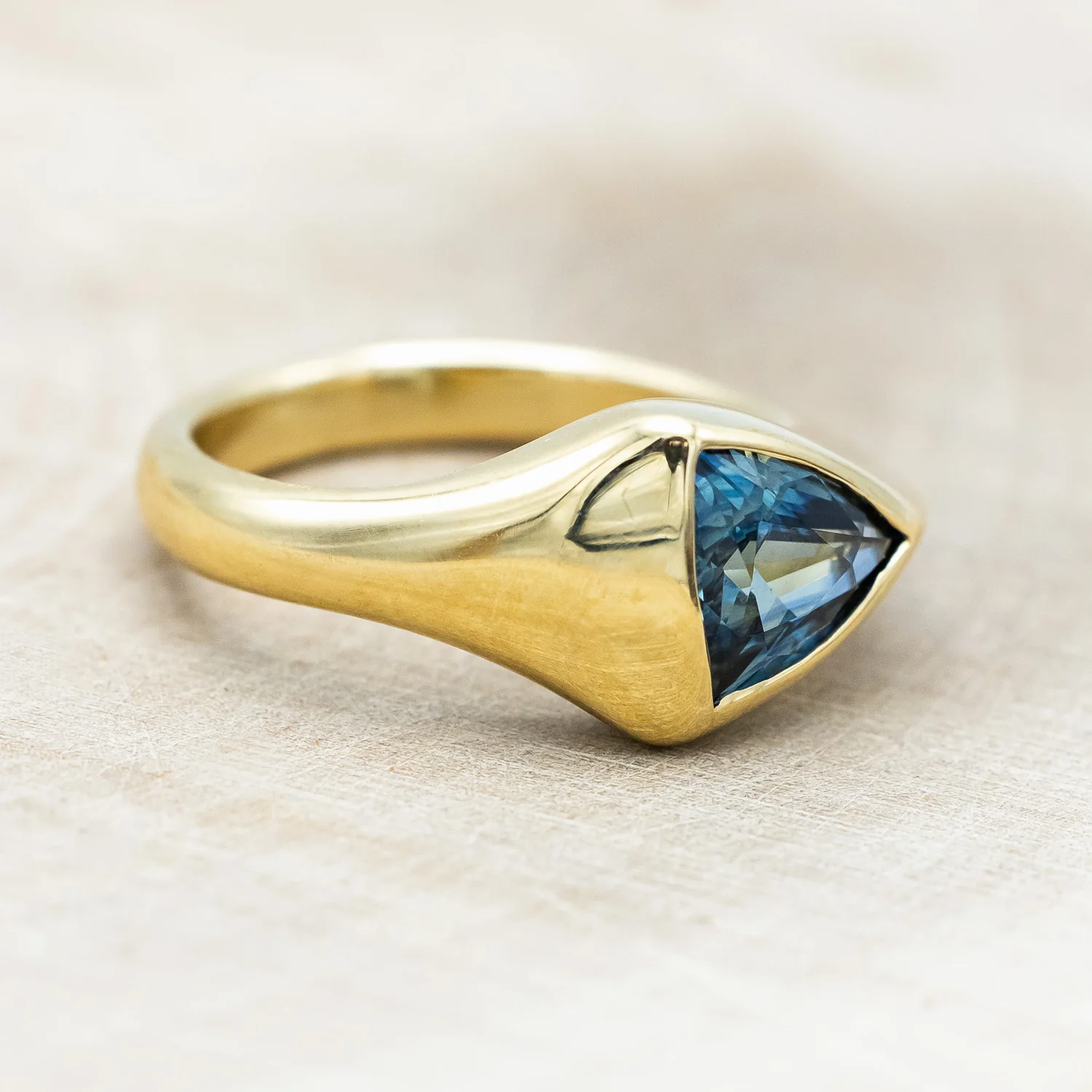 ONE-OF-A-KIND - "KATLAN" - HAND CARVED BEZEL SET TRILLION BLUE SAPPHIRE ENGAGEMENT RING - Image 4