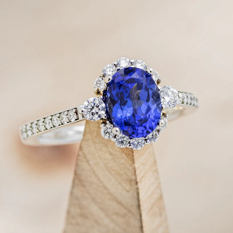 "OPHELIA" - ENGAGEMENT RING WITH DIAMOND HALO & ACCENTS - MOUNTING ONLY - SELECT YOUR OWN STONE - Image 3