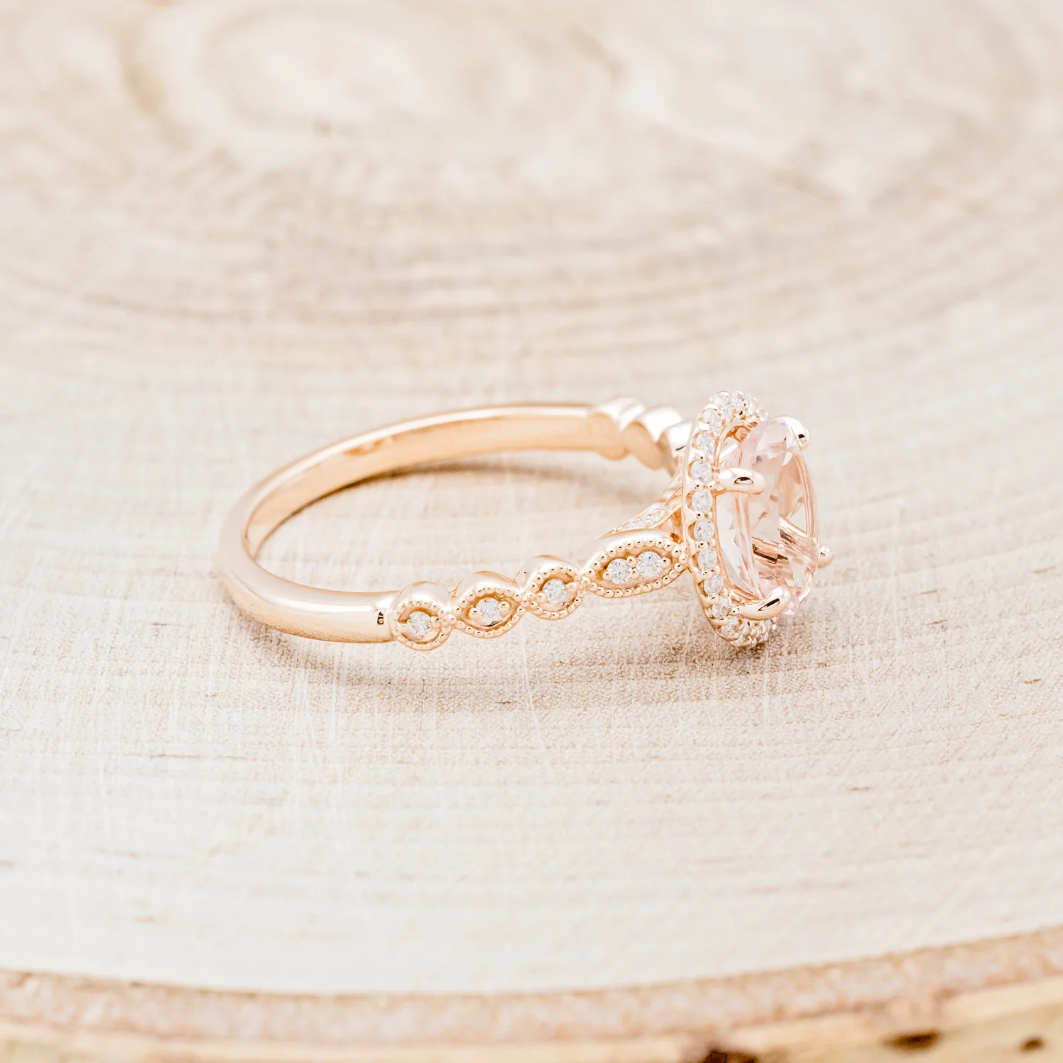 OVAL CUT MORGANITE ENGAGEMENT RING WITH SCALLOP BAND & DIAMOND ACCENTS - Image 5
