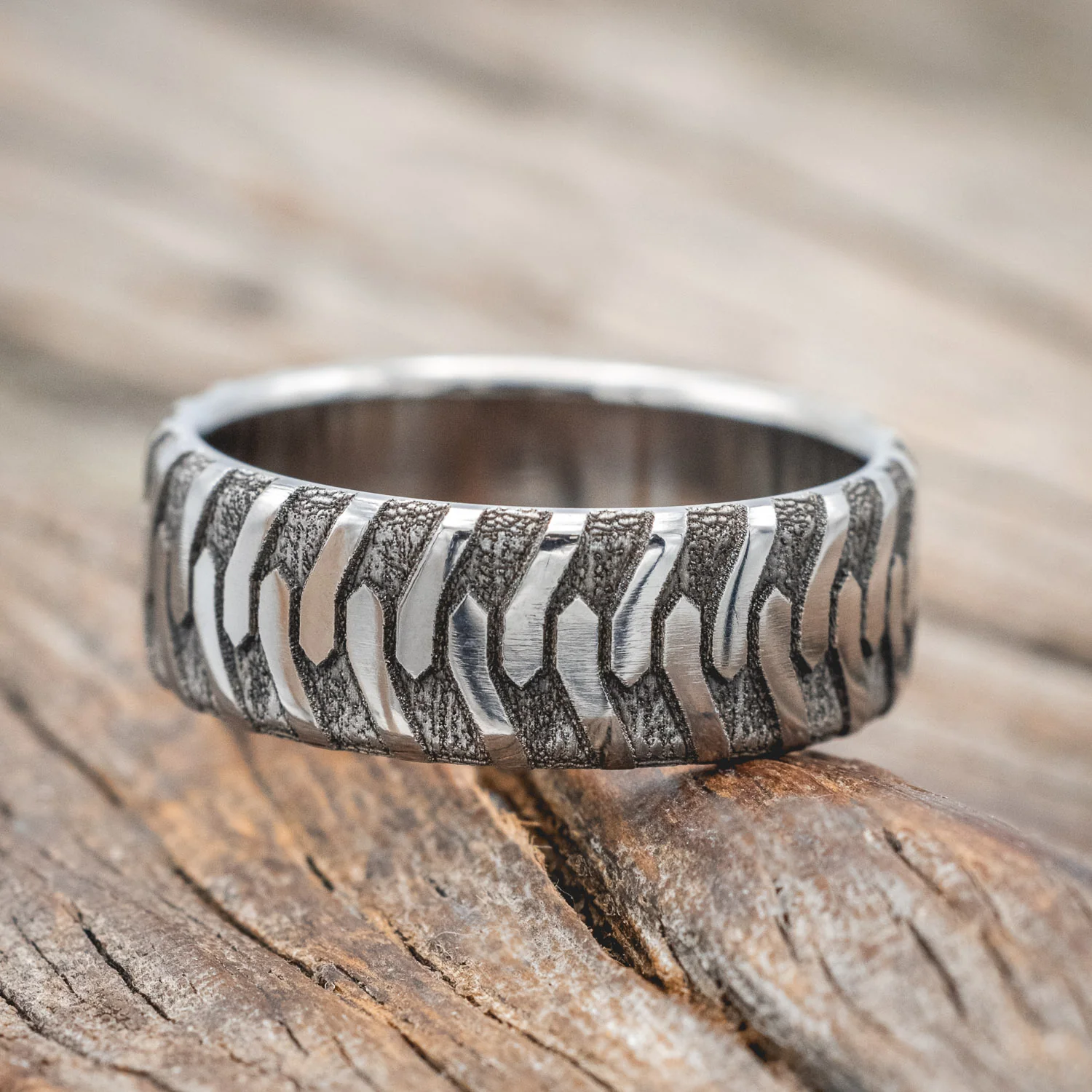 "PARCEL" - CUSTOM EMBOSSED TIRE TREAD WEDDING RING - Image 3