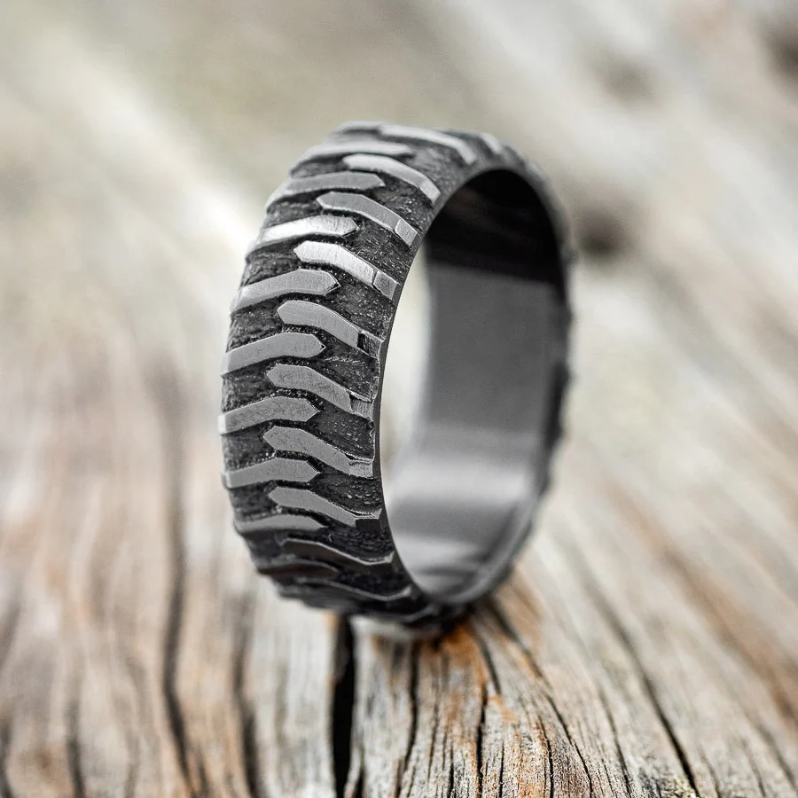 "PARCEL" - CUSTOM EMBOSSED TIRE TREAD WEDDING RING - Image 4