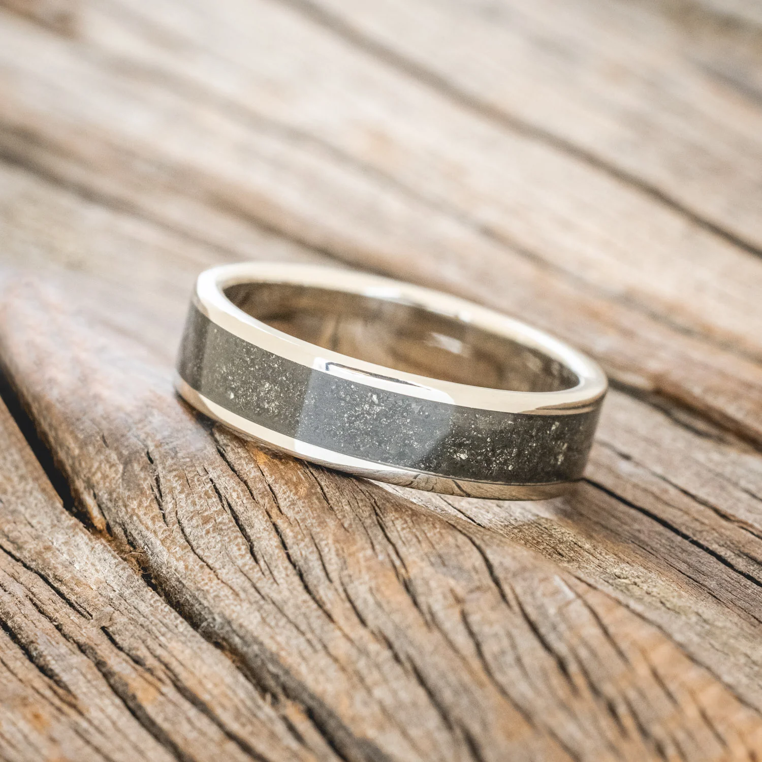 "RAINIER" - PYRITE WEDDING RING - Image 11