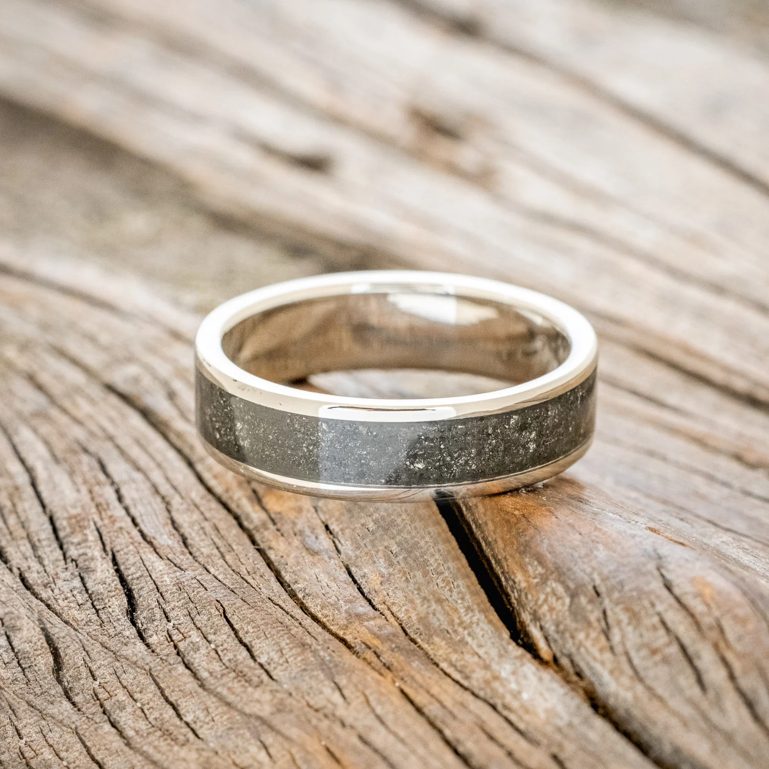"RAINIER" - PYRITE WEDDING RING - Image 12