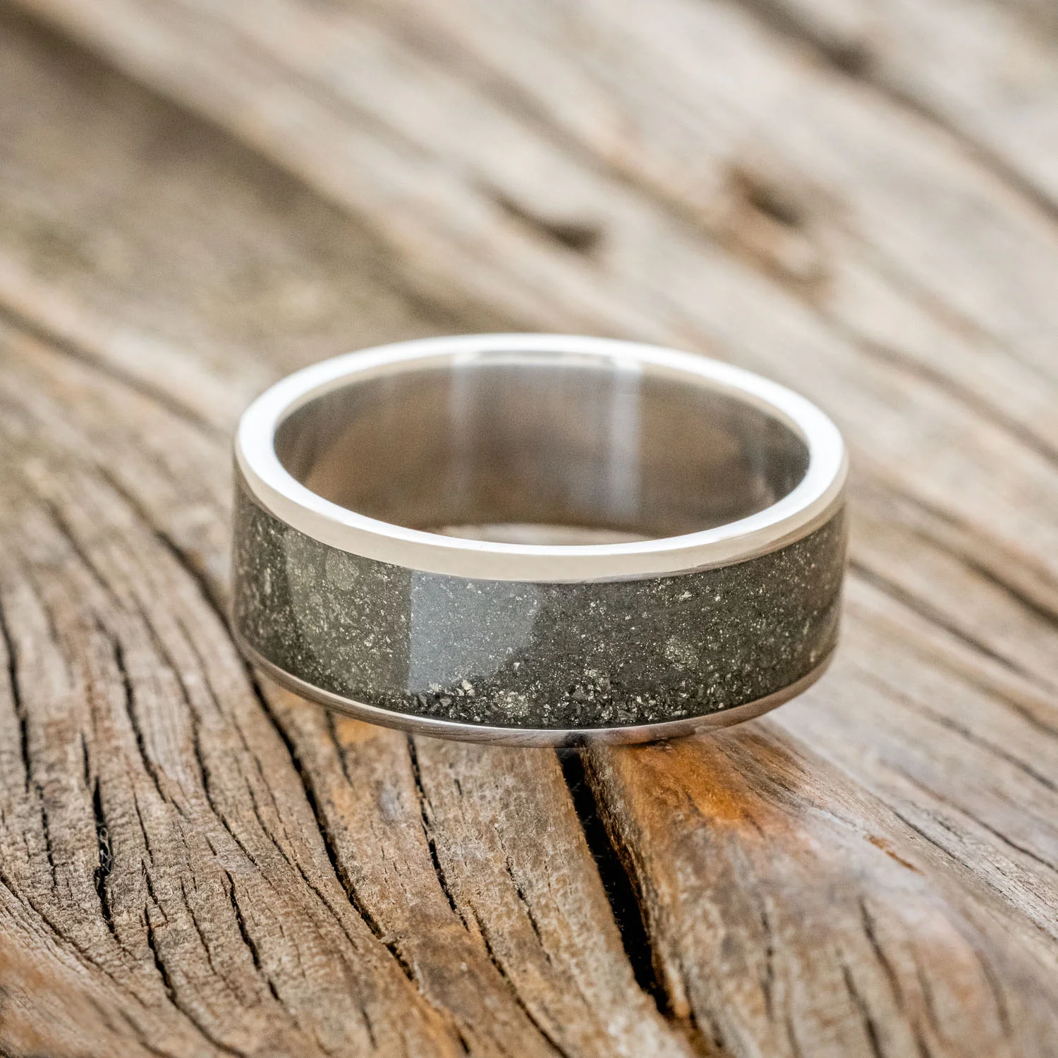 "RAINIER" - PYRITE WEDDING RING - Image 3