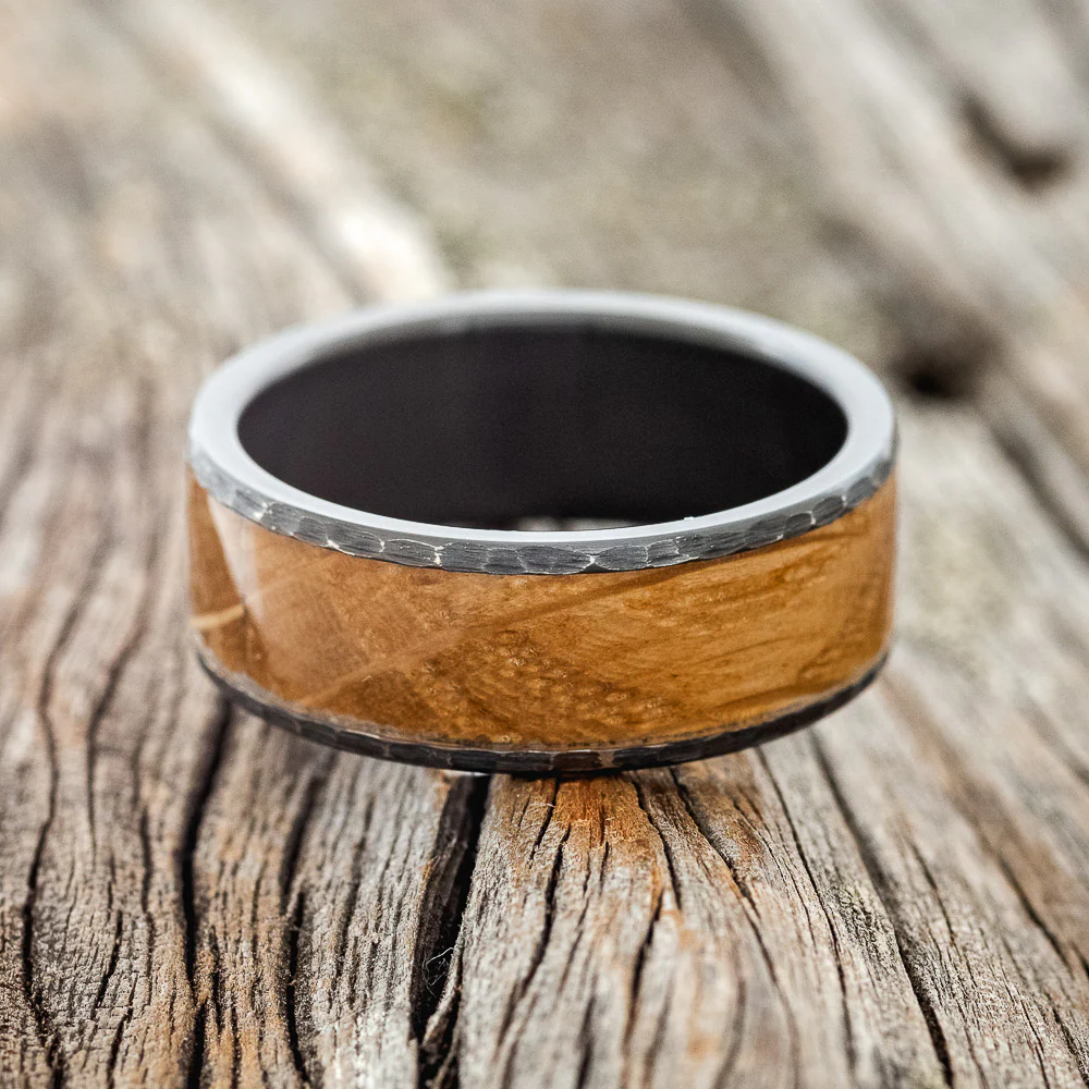 "RAINIER" - WHISKEY BARREL WEDDING RING WITH HAMMERED FINISH - Image 3