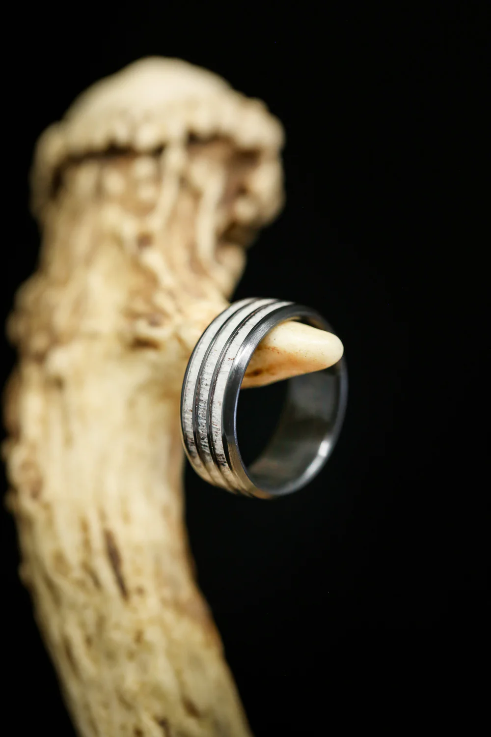 "RIO" - ELK ANTLER WEDDING RING - Image 3