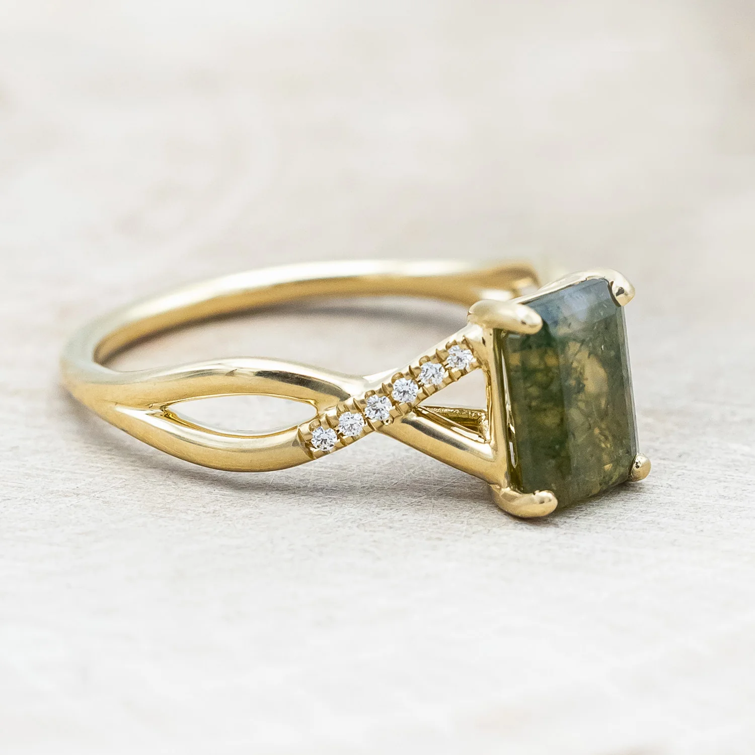 "ROSLYN" - EMERALD CUT MOSS AGATE ENGAGEMENT RING WITH DIAMOND ACCENTS - Image 3