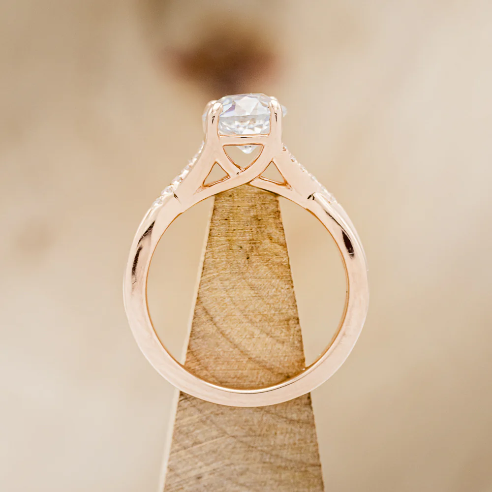 "ROSLYN" - ROUND CUT MOISSANITE ENGAGEMENT RING WITH DIAMOND ACCENTS - Image 6