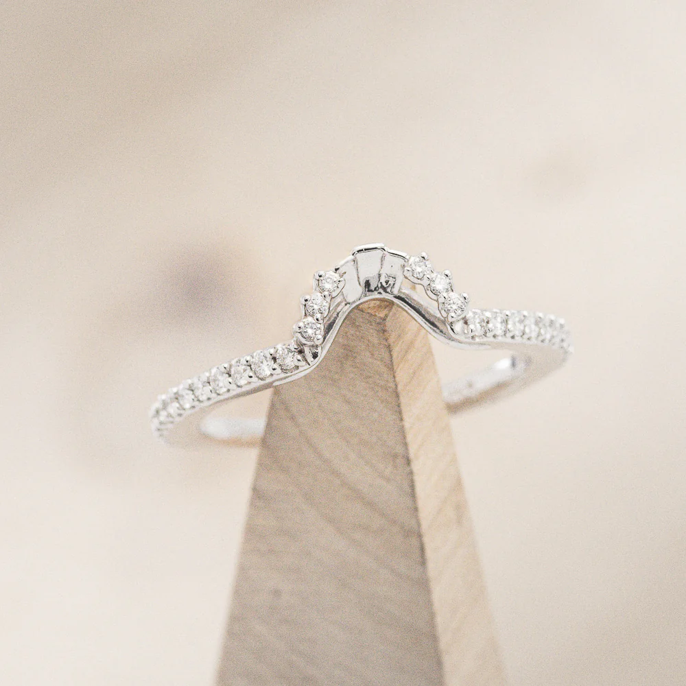 "THEIA" - PEAR CUT MOISSANITE ENGAGEMENT RING WITH DIAMOND TRACER - Image 15